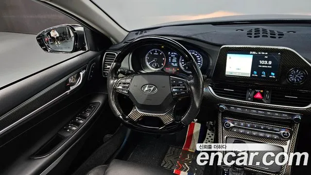 Hyundai Grandeur 2019 — фото 19