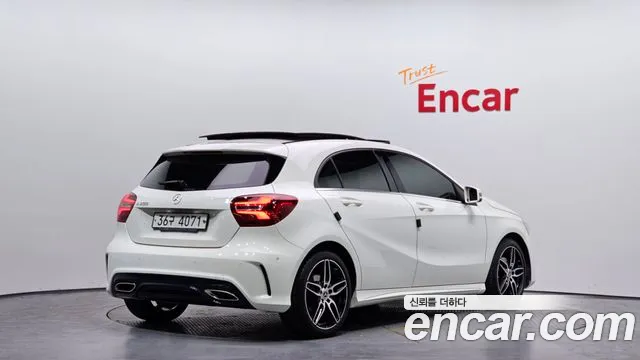 Mercedes-Benz A-Class 2018 — фото 2