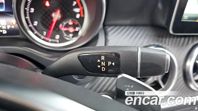 Mercedes-Benz A-Class 2018 — фото 12