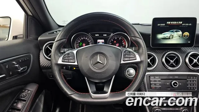 Mercedes-Benz A-Class 2018 — фото 18
