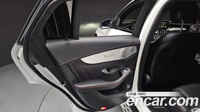 Mercedes-Benz GLC-Class 2018 — фото 15