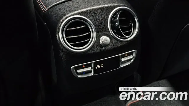 Mercedes-Benz GLC-Class 2018 — фото 16