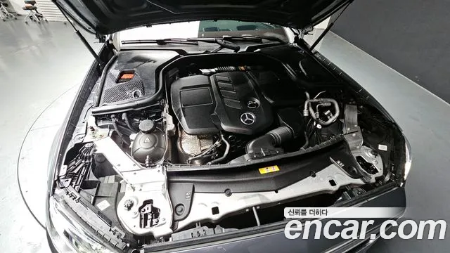 Mercedes-Benz E-Class 2019 — фото 6