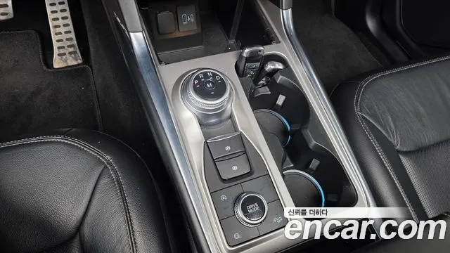 Ford Explorer 2020 — фото 12