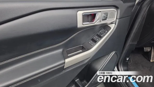 Ford Explorer 2020 — фото 14