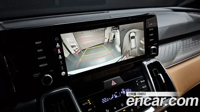 Kia Sorento 2023 — фото 19