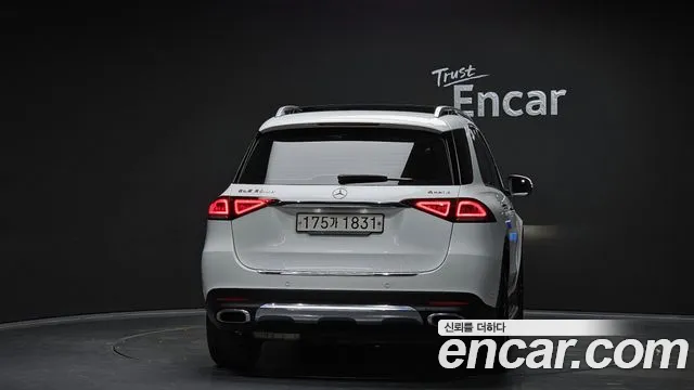 Mercedes-Benz GLE-Class 2020 — фото 4