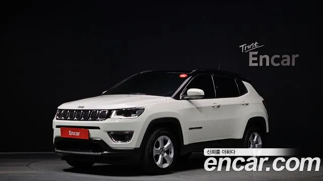 Jeep Compass 2019 — фото 1