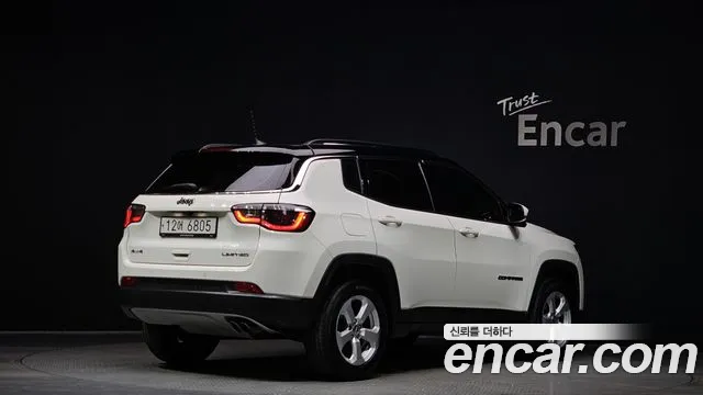 Jeep Compass 2019 — фото 2