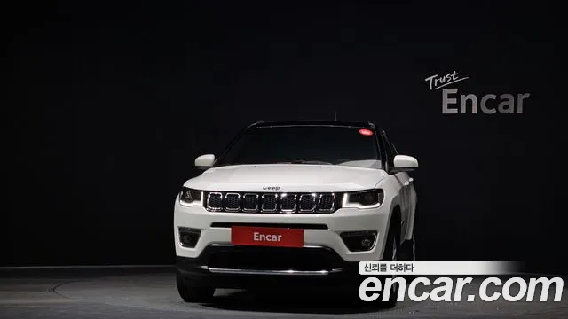 Jeep Compass 2019 — фото 3