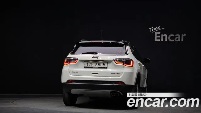 Jeep Compass 2019 — фото 4