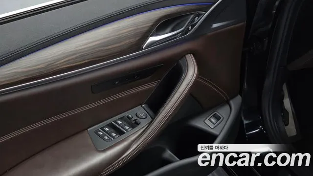 BMW 5-Series 2018 — фото 16