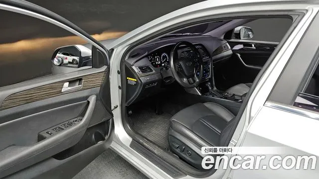 Hyundai Sonata 2015 — фото 13
