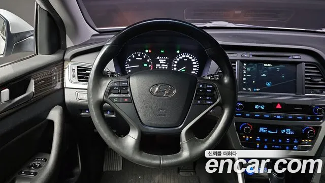 Hyundai Sonata 2015 — фото 18