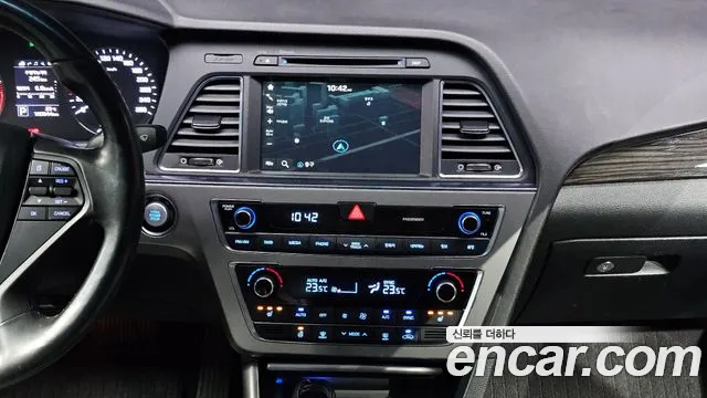 Hyundai Sonata 2015 — фото 20
