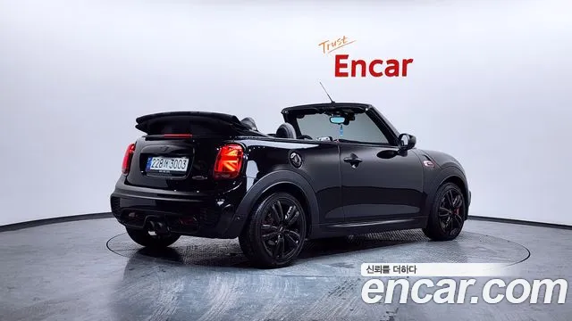 Mini Cooper Convertible 2021 — фото 2