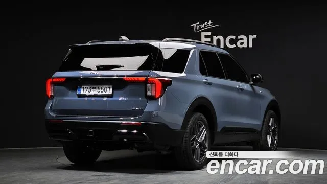 Ford Explorer 2025 — фото 2