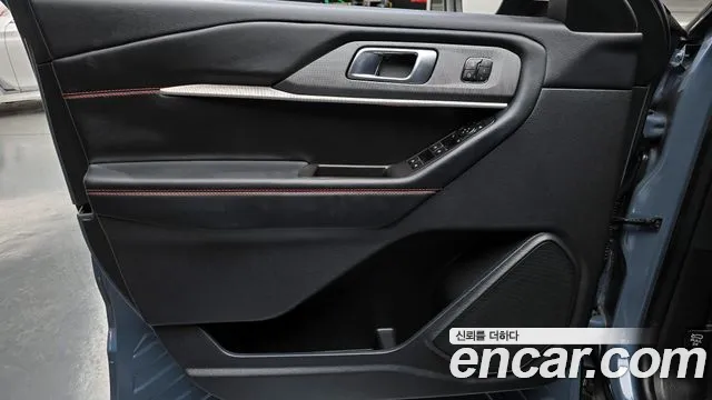Ford Explorer 2025 — фото 14