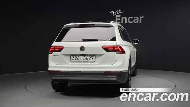 Volkswagen Tiguan 2020 — фото 4
