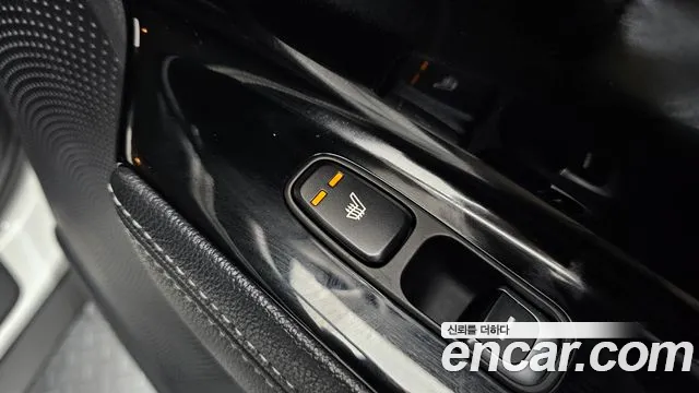 Kia Niro 2017 — фото 18