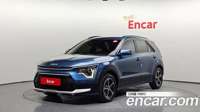Kia Niro 2022 — фото 1
