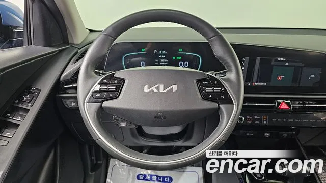 Kia Niro 2022 — фото 14