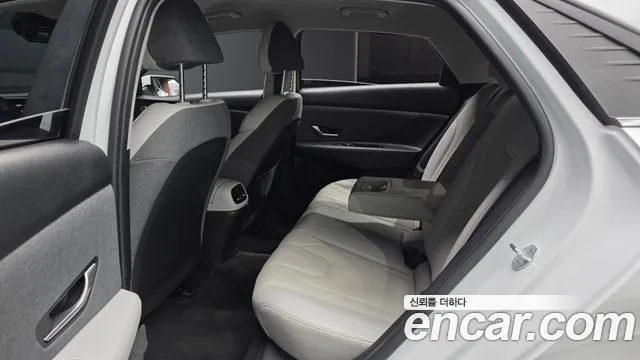 Hyundai AVANTE 2022 — фото 16