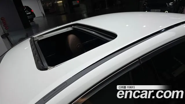 Mercedes-Benz E-Class 2020 — фото 20