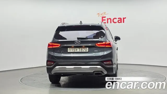 Hyundai Santafe 2019 — фото 4