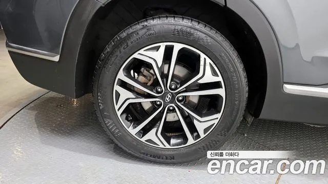 Hyundai Santafe 2019 — фото 5