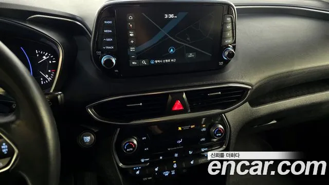 Hyundai Santafe 2019 — фото 20