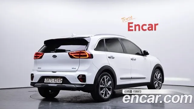 Kia Niro 2020 — фото 2