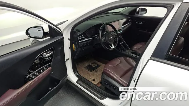 Kia Niro 2020 — фото 13