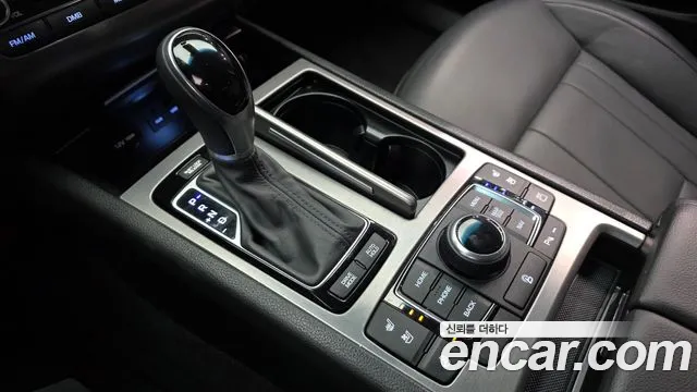 Hyundai Genesis 2016 — фото 9