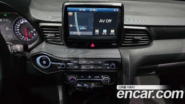Hyundai Veloster 2019 — фото 14