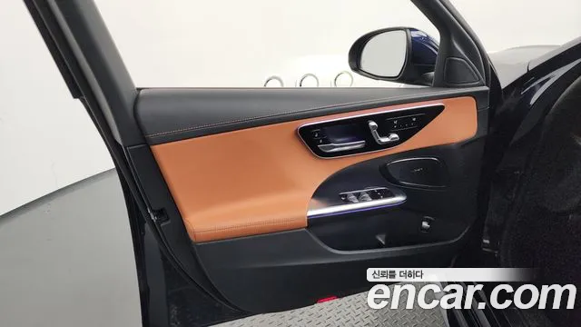 Mercedes-Benz C-Class 2022 — фото 14