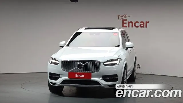 Volvo XC90 2018 — фото 3