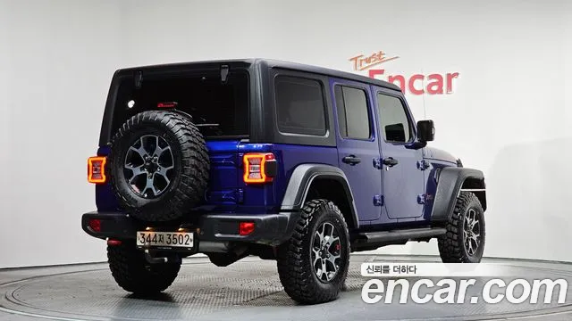 Jeep Wrangler 2019 — фото 2