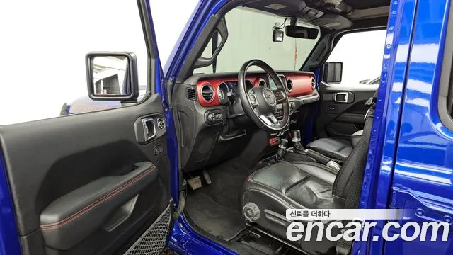 Jeep Wrangler 2019 — фото 13
