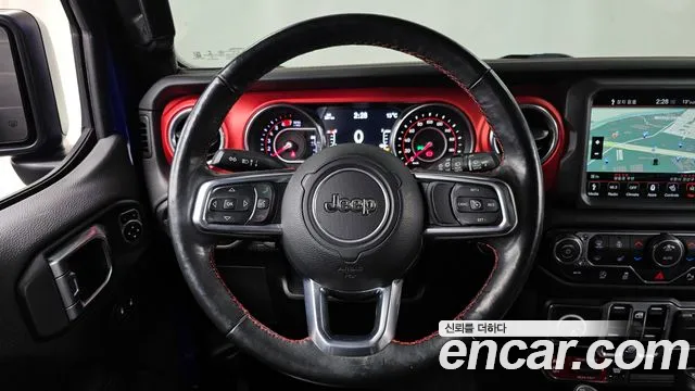 Jeep Wrangler 2019 — фото 19