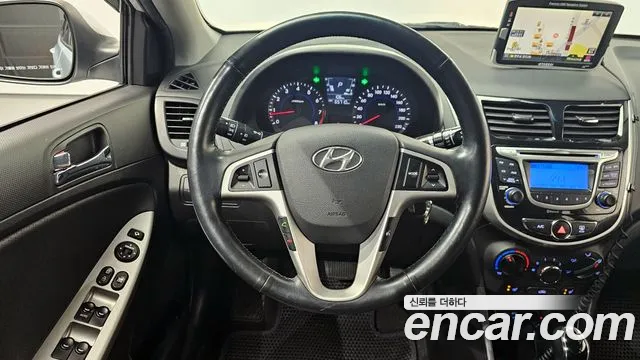Hyundai Accent 2014 — фото 19