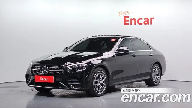 Mercedes-Benz E-Class 2022 — фото 1