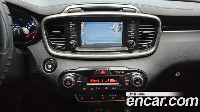 Kia Sorento 2016 — фото 16