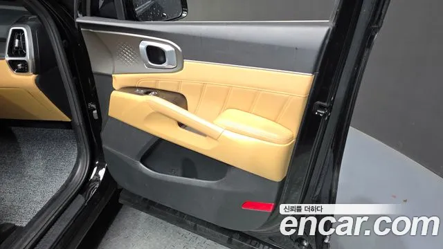 Kia Sorento 2022 — фото 14