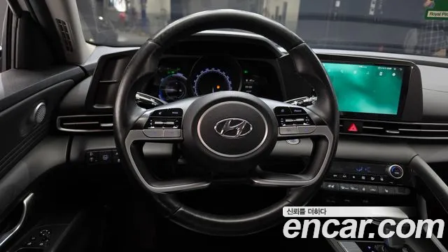 Hyundai AVANTE 2022 — фото 17
