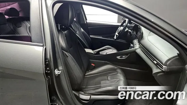 Hyundai AVANTE 2021 — фото 10