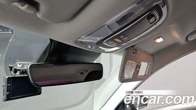 Hyundai AVANTE 2021 — фото 18