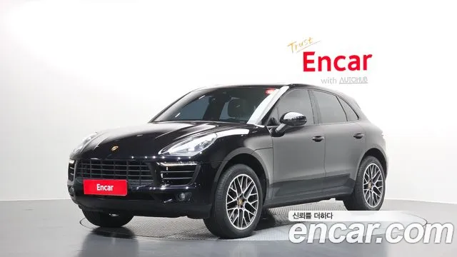 Porsche Macan 2018 — фото 1
