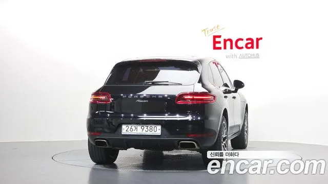 Porsche Macan 2018 — фото 4