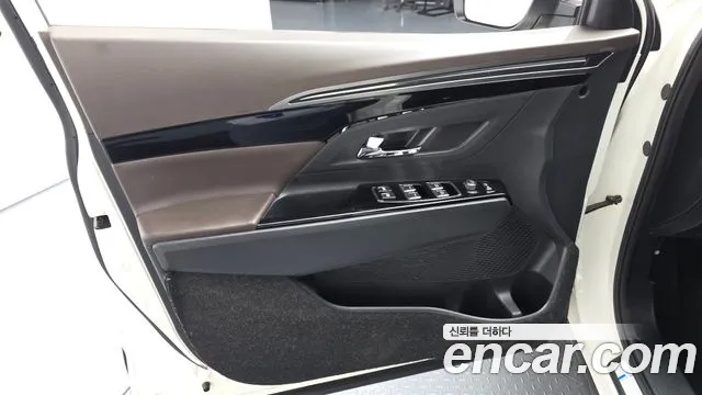 KG_Mobility_Ssangyong KORANDO 2019 — фото 14
